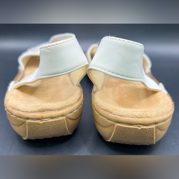 Rieker- Regina White and Tan‎ Sandals with Silver Accents, Size:36 - Picture 4 of 7